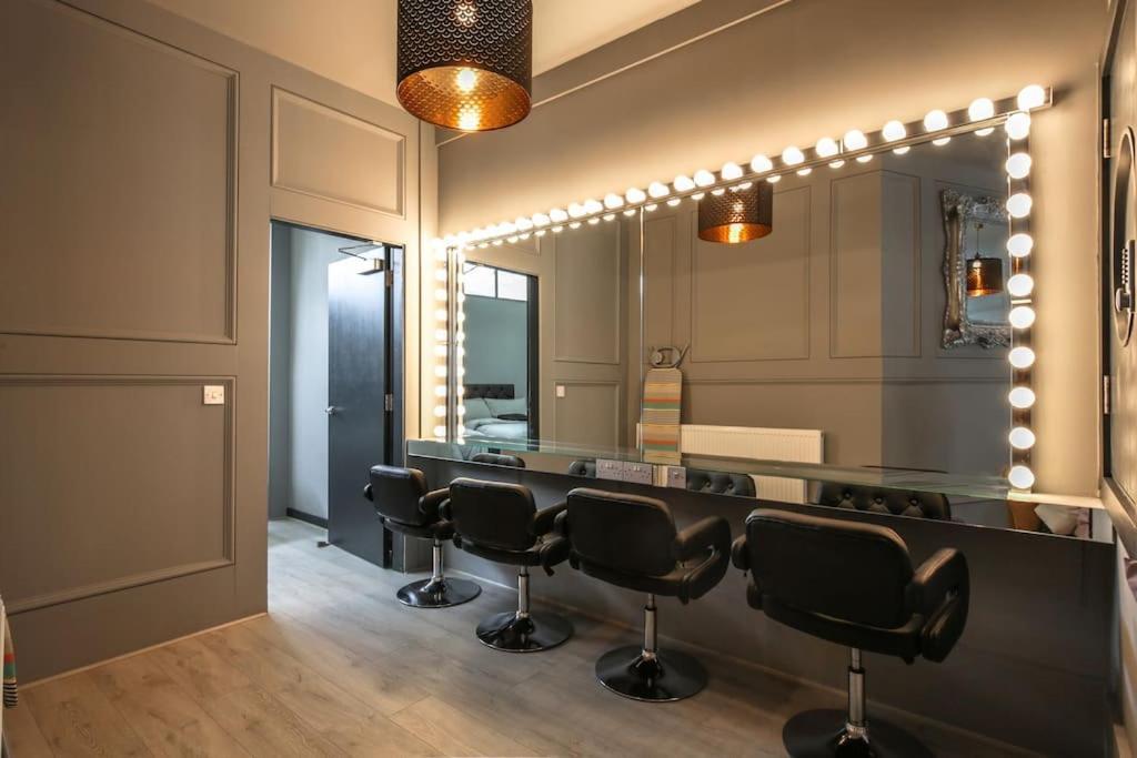 Manhattan Suite - Sleeps 24! Heart Of Liverpool Buitenkant foto