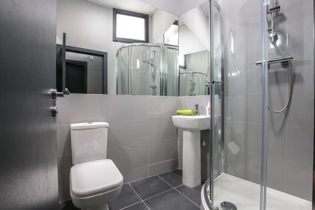 Manhattan Suite - Sleeps 24! Heart Of Liverpool Buitenkant foto